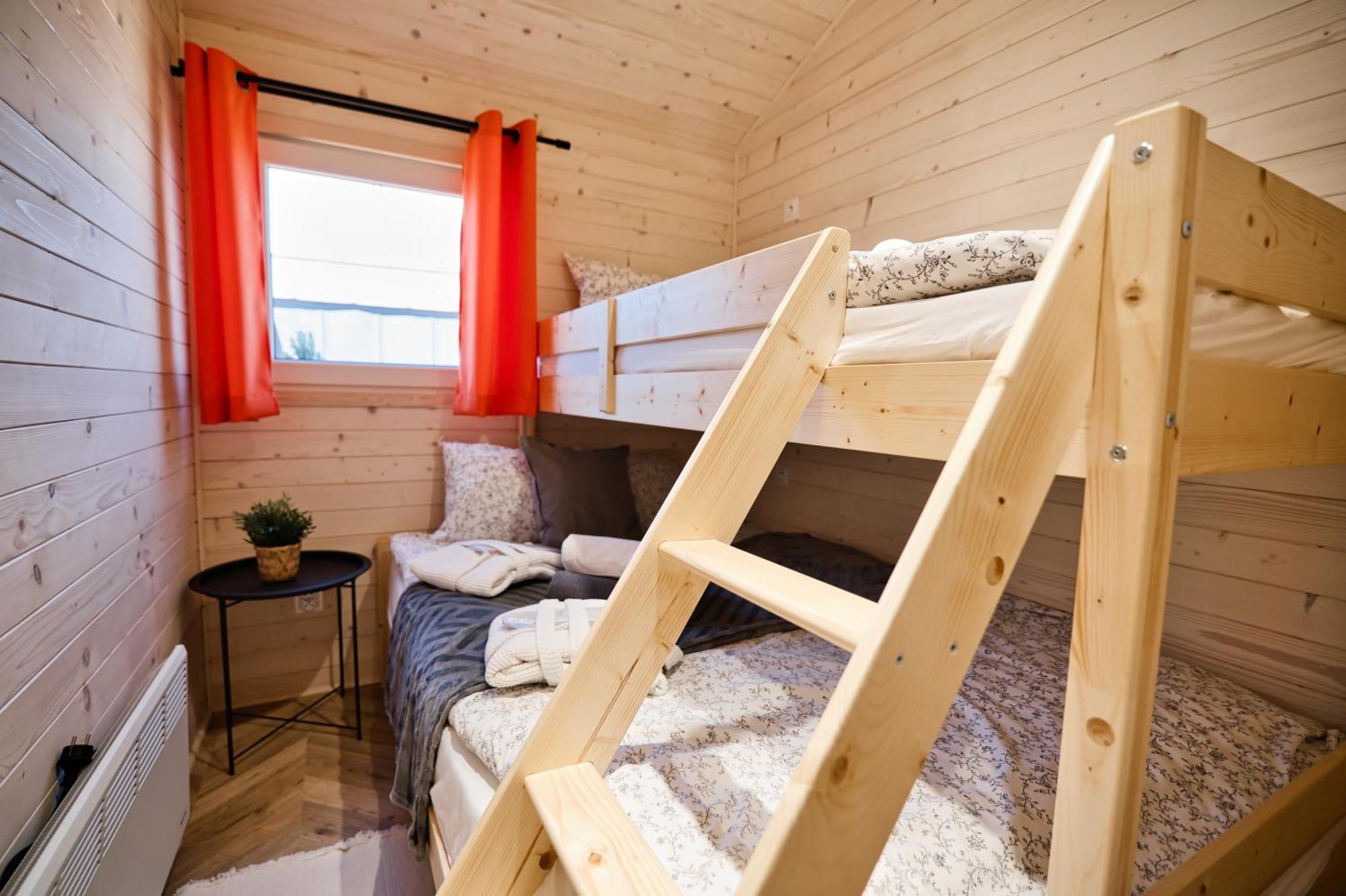 Holiday Park Zator Resort & Spa Esterno foto